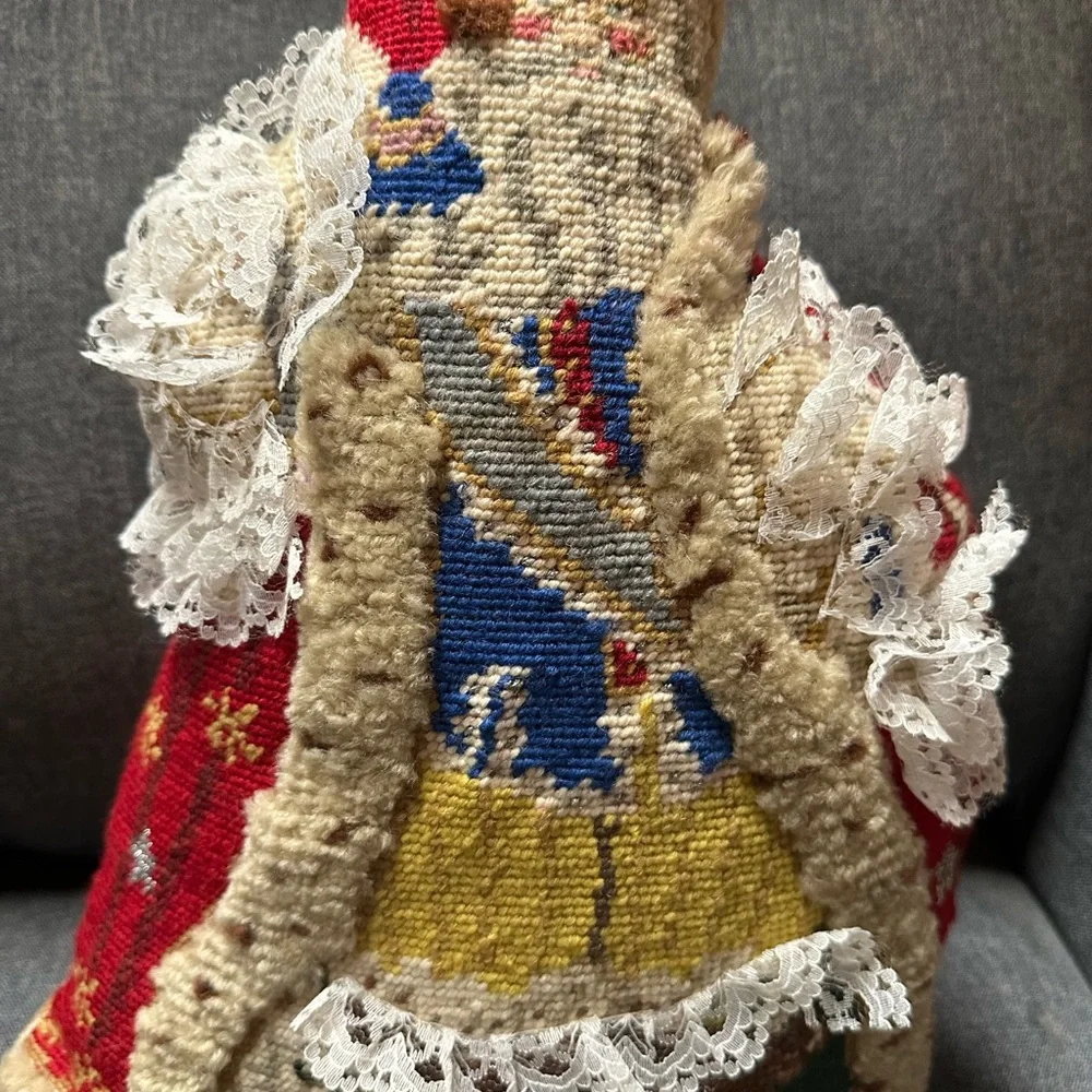 Vintage Tableaux New York Santa Claus Needlepoint Pillow